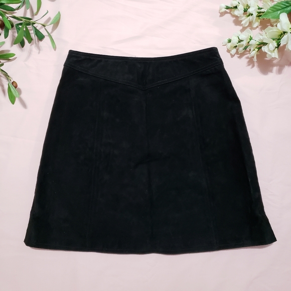 Suede mini skirt with embroidery - Picture 2 of 5